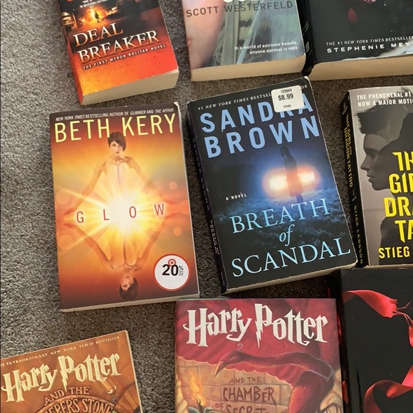 Assorted books - Picture 3 of 3